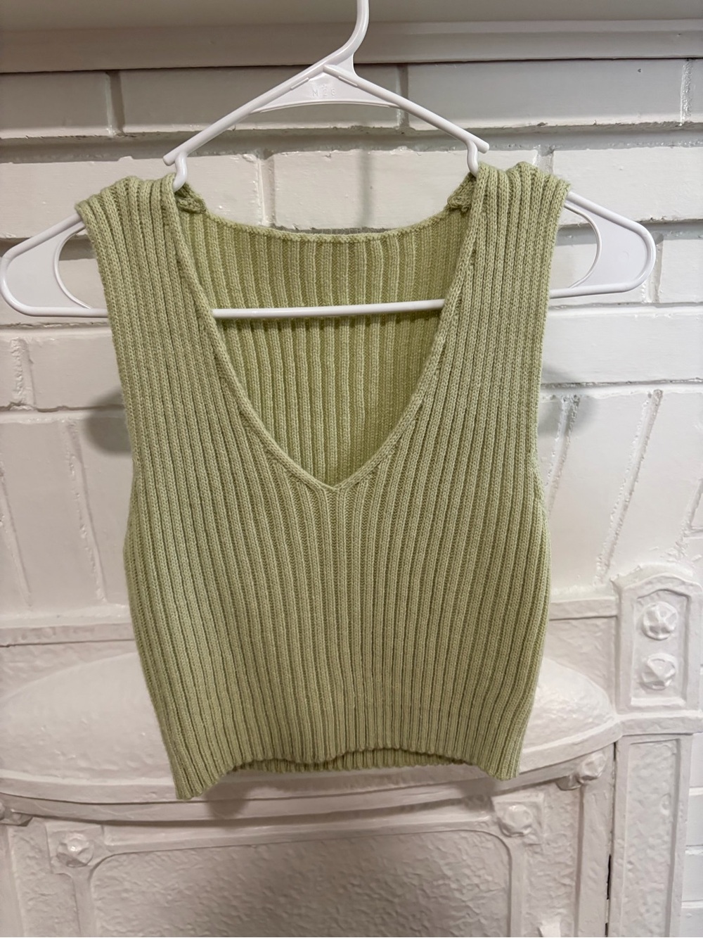 Ribbed V-Neck Knit Sweater Tank Top - Light Sage